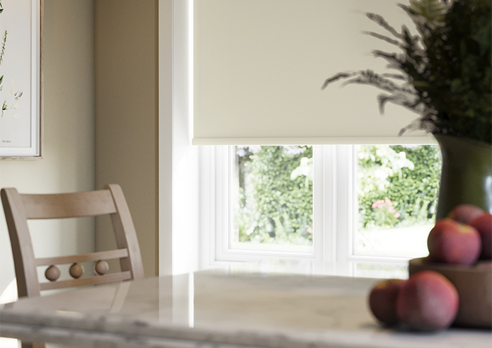 William Morris At Home Waltham (Blackout), Chalk - Roller Blind - Image 5